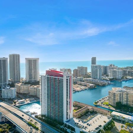Infinite Views, Amazing Pool, Gym, Near Beach Plaja Hallandale Exterior foto