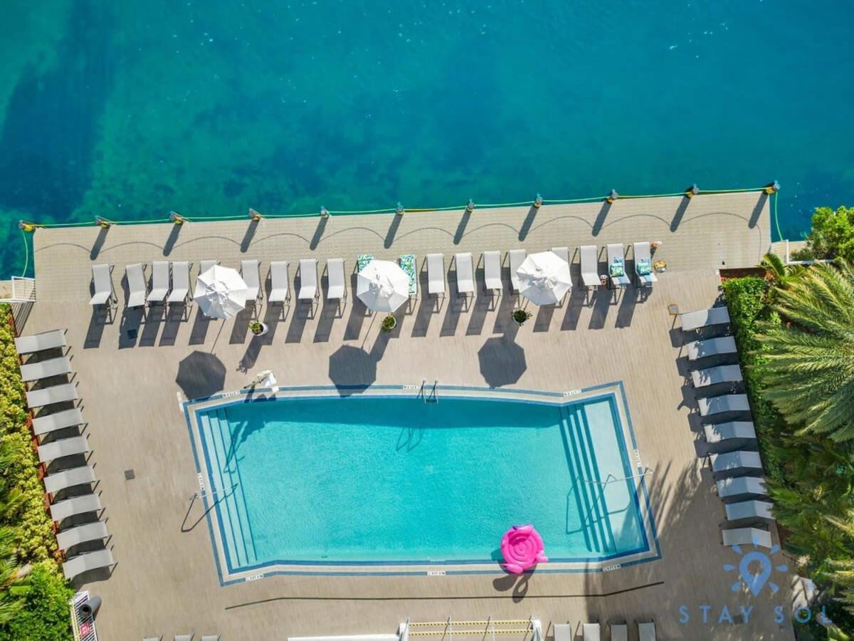 Infinite Views, Amazing Pool, Gym, Near Beach Plaja Hallandale Exterior foto