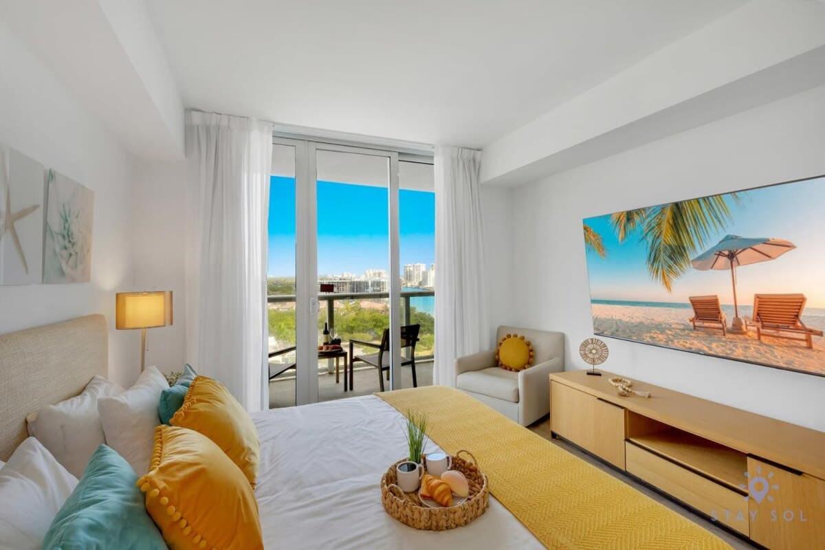 Infinite Views, Amazing Pool, Gym, Near Beach Plaja Hallandale Exterior foto