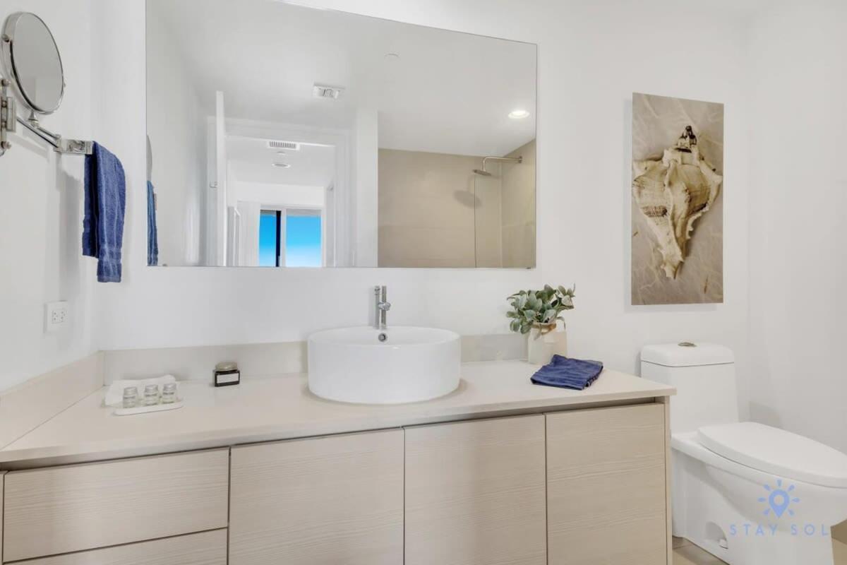Infinite Views, Amazing Pool, Gym, Near Beach Plaja Hallandale Exterior foto