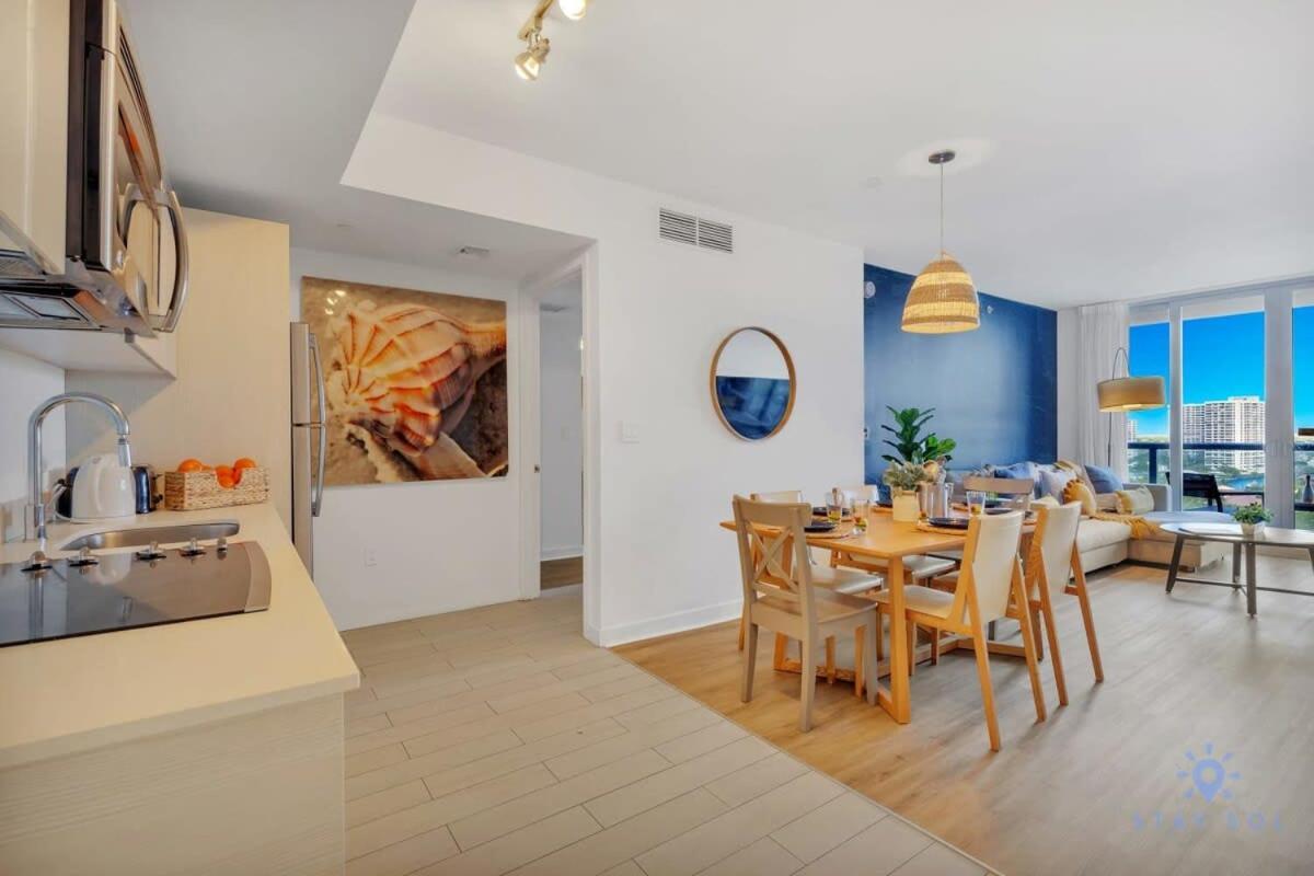 Infinite Views, Amazing Pool, Gym, Near Beach Plaja Hallandale Exterior foto