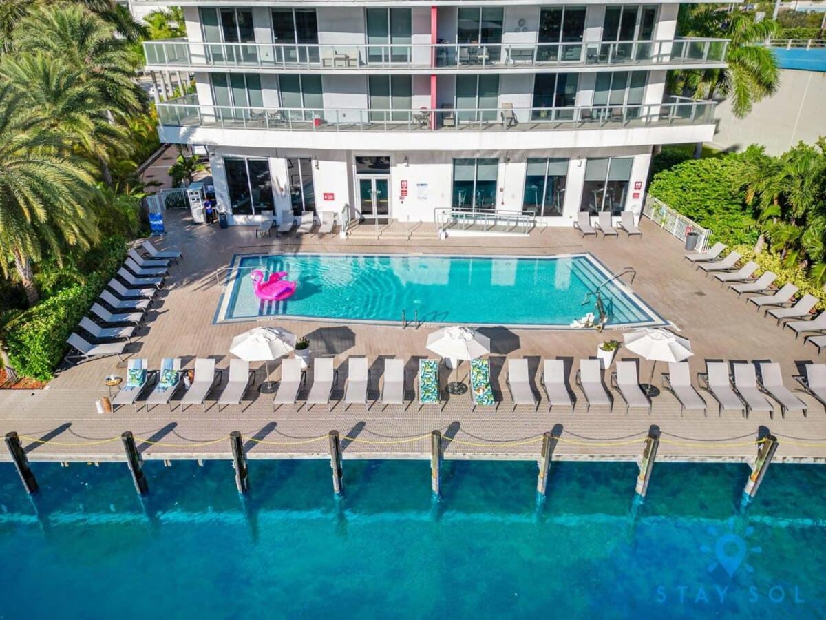 Infinite Views, Amazing Pool, Gym, Near Beach Plaja Hallandale Exterior foto
